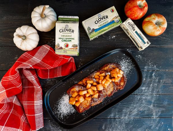 Gluten-Free French Toast with Apple Cinnamon Compote - Clover