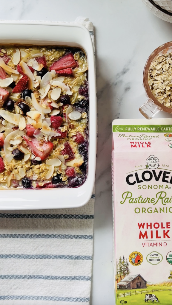 Berry Bliss Baked Oats - Clover